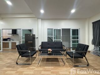 For rent 2 bedrooms townhouse in Mueang Phuket, Phuket