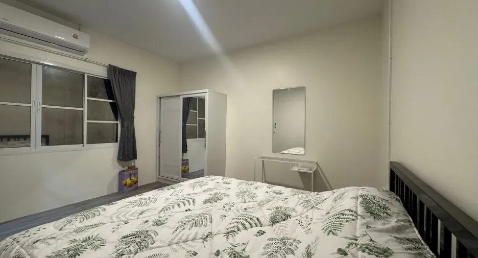 For rent 2 bedrooms townhouse in Mueang Phuket, Phuket