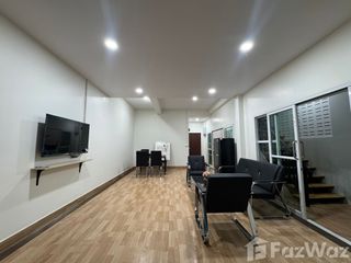 For rent 2 bedrooms townhouse in Mueang Phuket, Phuket