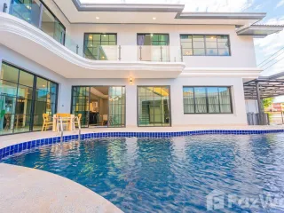 Villa zur Miete mit 5 Zimmer in Bang Lamung, Chonburi