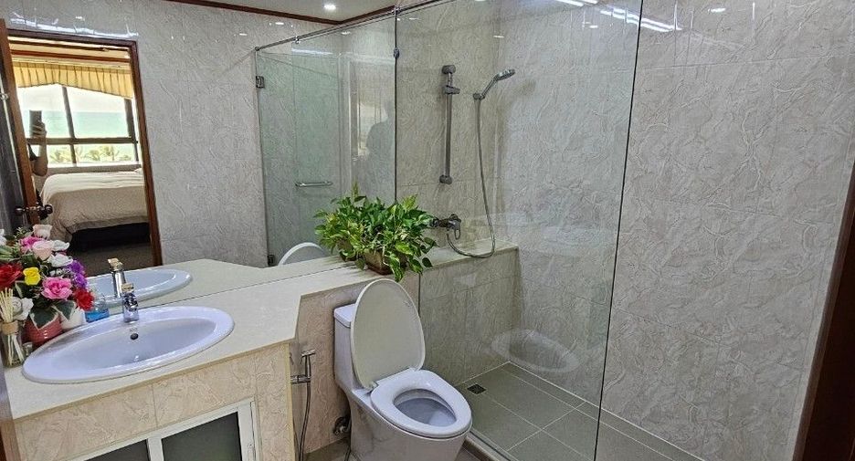 For sale 2 bedrooms condo in Bang Lamung, Chonburi