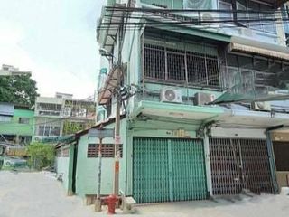 出售 3 卧室 联排别墅 在 Bang Rak, 曼谷