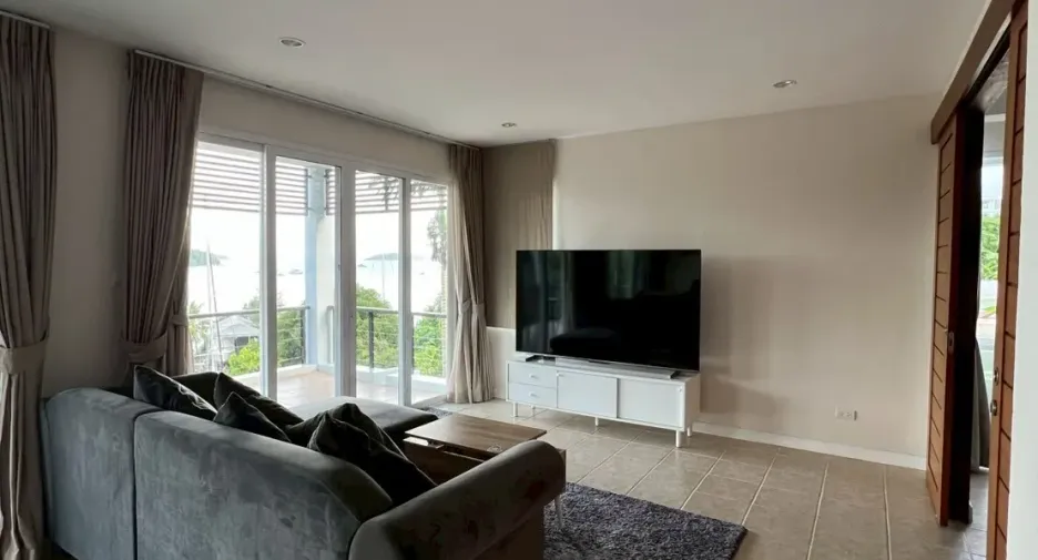 For rent 2 bedrooms condo in Thalang, Phuket