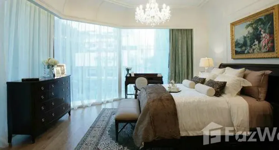 Condo en venta y en alquiler de 4 habitaciones en Watthana, Bangkok