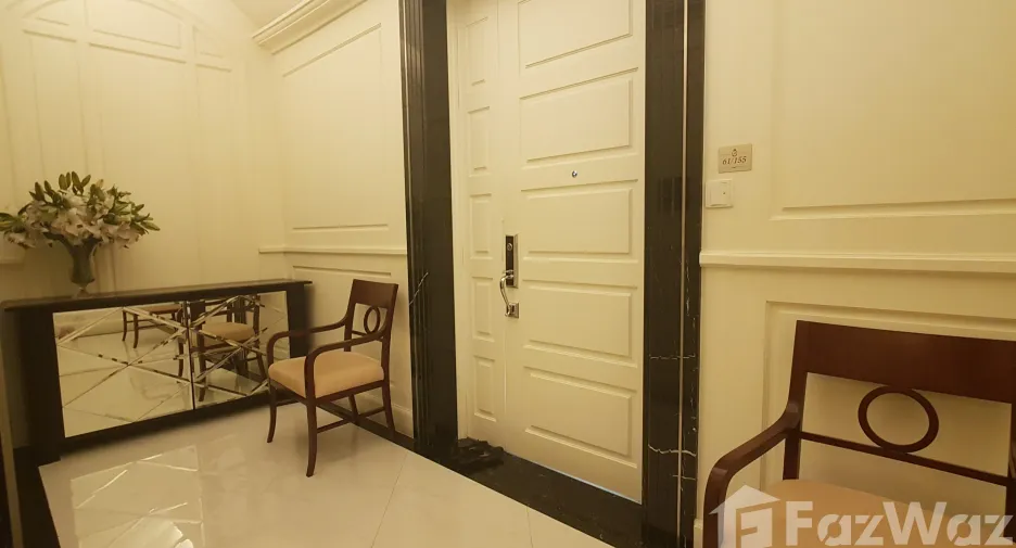 Condo en venta y en alquiler de 4 habitaciones en Watthana, Bangkok