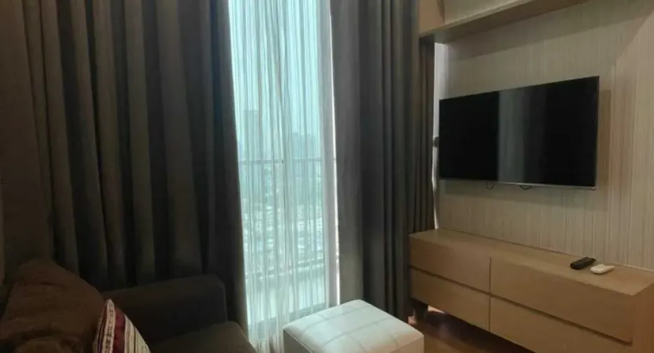 For sale and for rent 1 bed condo in Phra Khanong, Bangkok