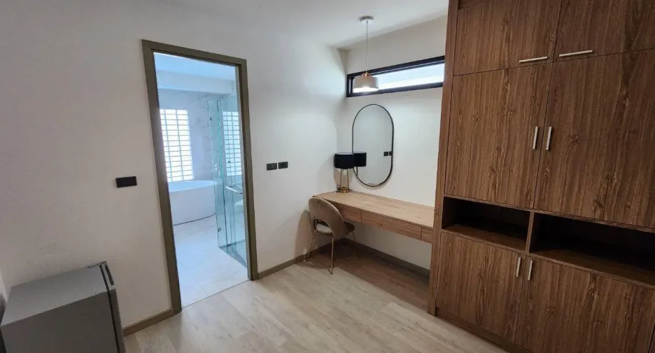 For sale and for rent 4 bedrooms villa in Kathu, Phuket