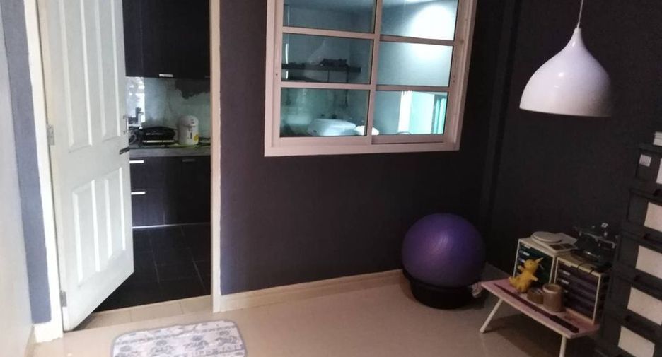 For sale 2 bedrooms townhouse in Ban Chang, Rayong
