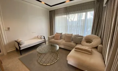 For sale and for rent 4 bedrooms house in Saphan Sung, Bangkok