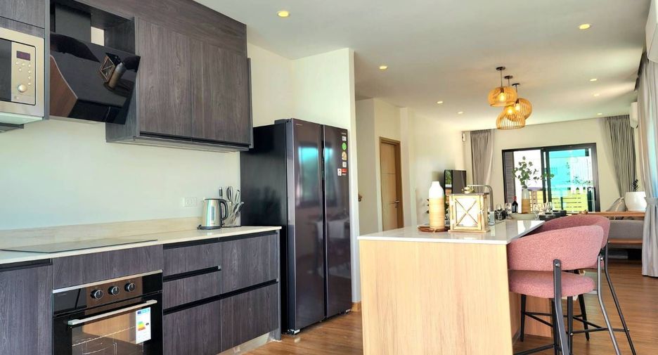 For sale and for rent 4 bedrooms villa in Mueang Phuket, Phuket