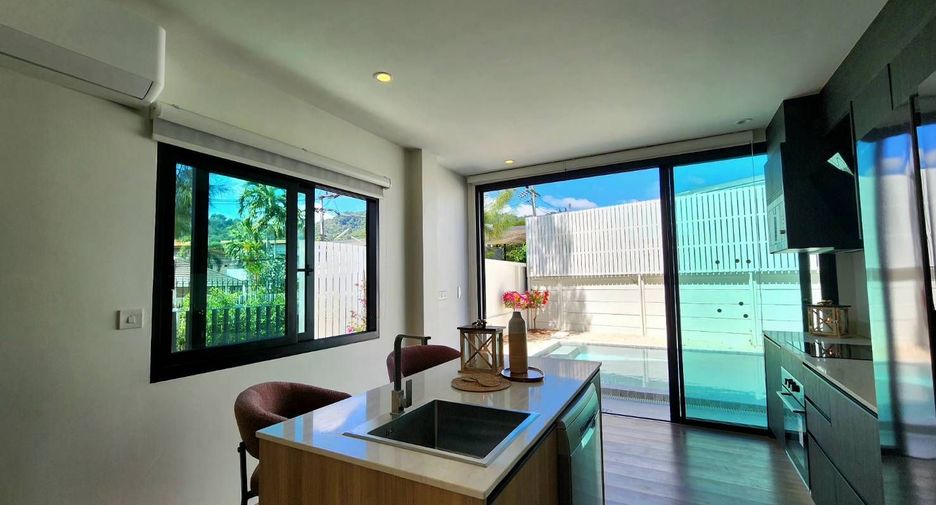 For sale and for rent 4 bedrooms villa in Mueang Phuket, Phuket