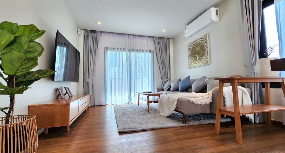 For sale and for rent 4 bedrooms villa in Mueang Phuket, Phuket