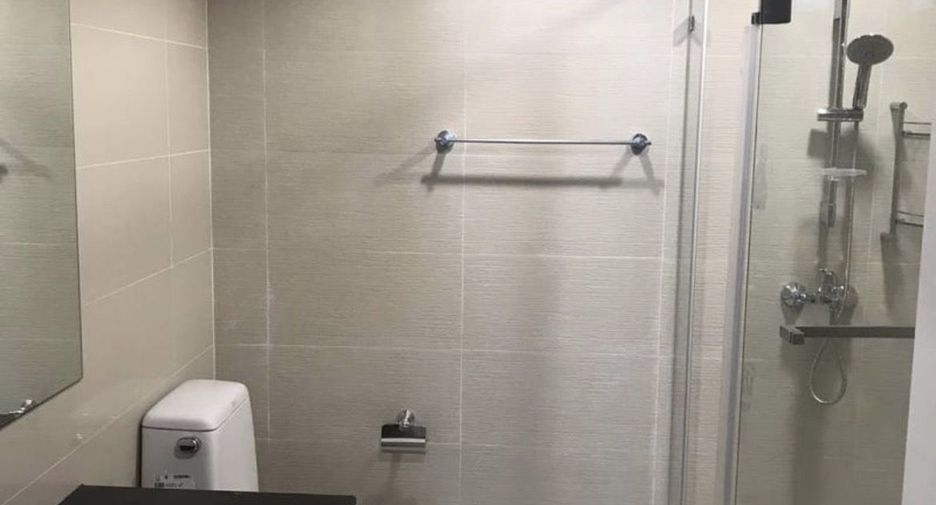 Wohnung zum Kauf und zur Miete mit 3 Zimmer in Huai Khwang, Bangkok