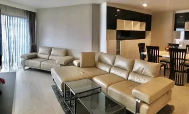 Condo en venta y en alquiler de 3 habitaciones en Huai Khwang, Bangkok