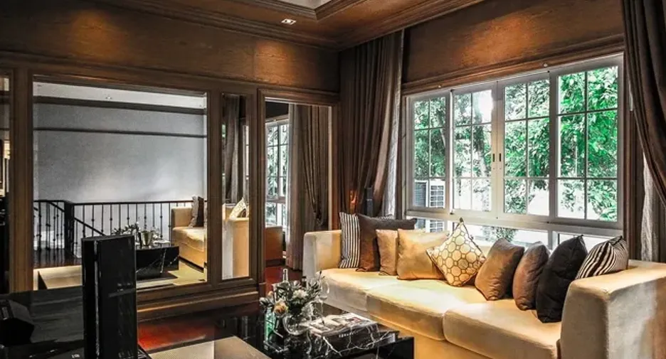 Casa en venta de 5 habitaciones en Bang Khae, Bangkok