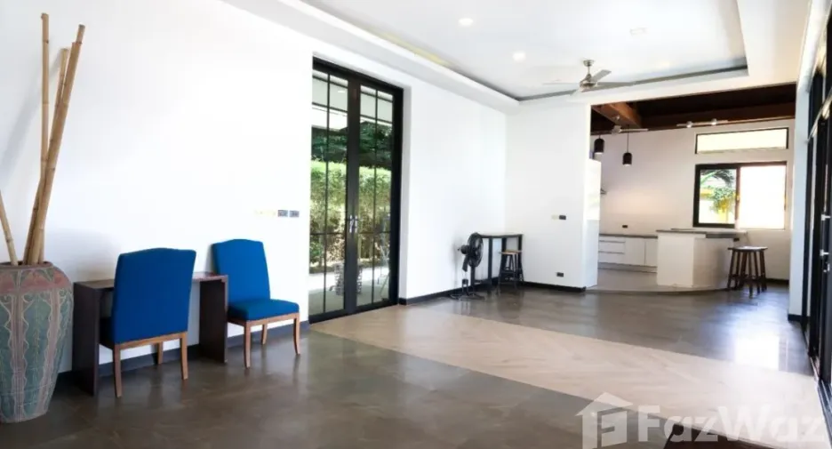 For sale 3 bedrooms villa in Ko Lanta, Krabi