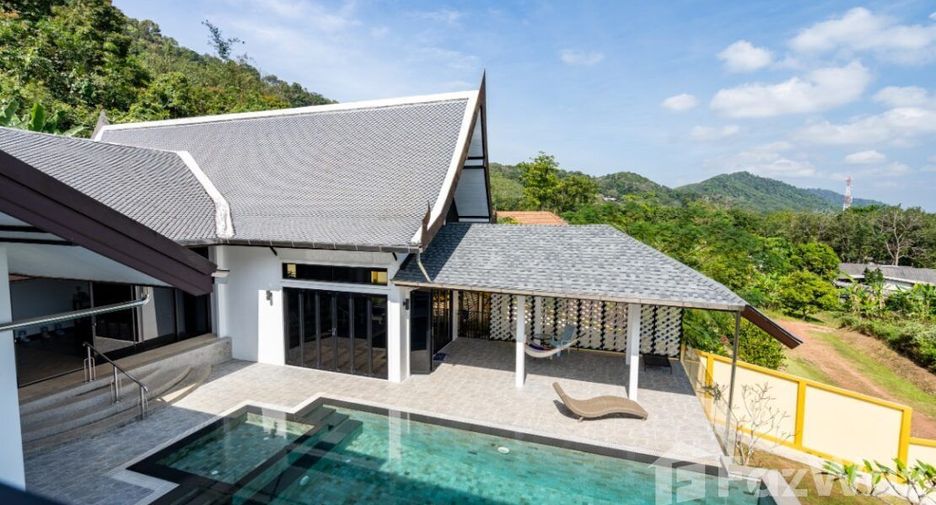 For sale 3 bedrooms villa in Ko Lanta, Krabi