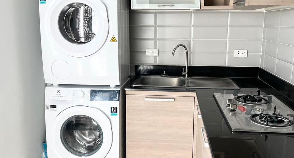 Продажа и аренда 3 спальни таунхаус в Пхра Кханонг, Бангкок