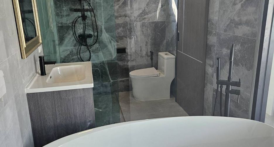 ขาย 3 ห้องนอน วิลล่า ใน เมืองภูเก็ต, ภูเก็ต