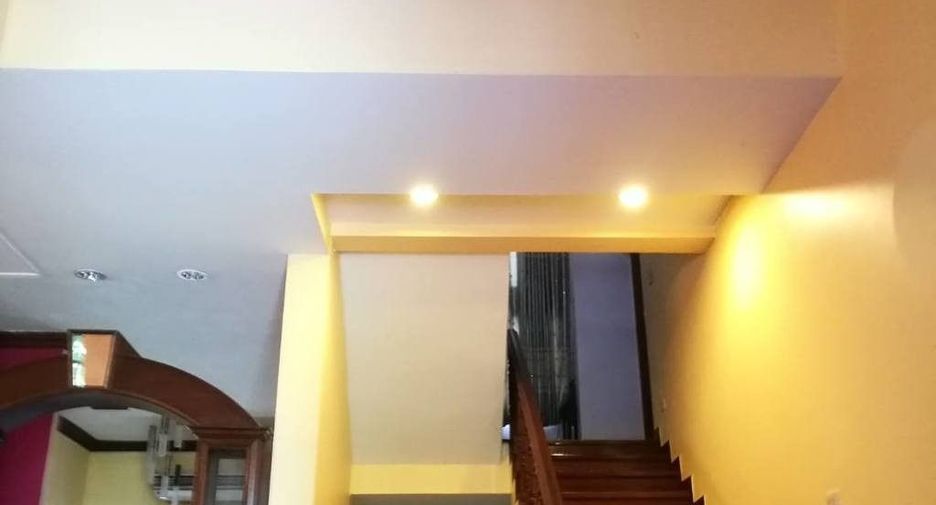出售 和 出租 4 卧室 独立屋 在 Lat Phrao, 曼谷