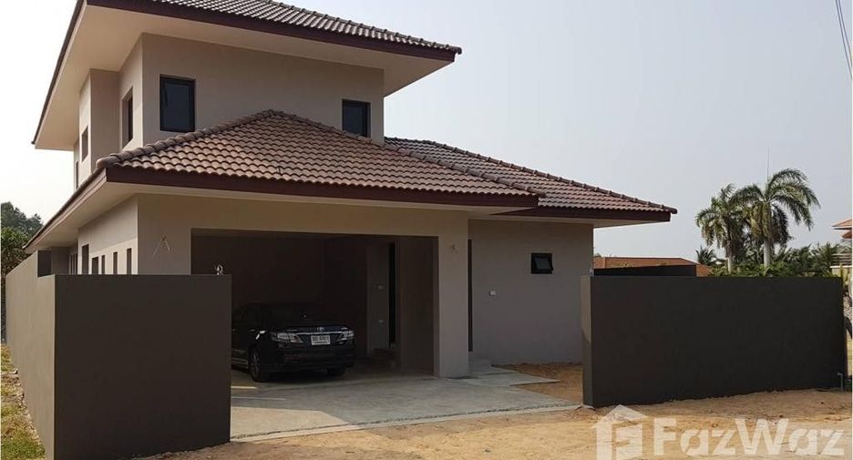 À vendre 4 chambres villa à Bang Lamung, Chonburi