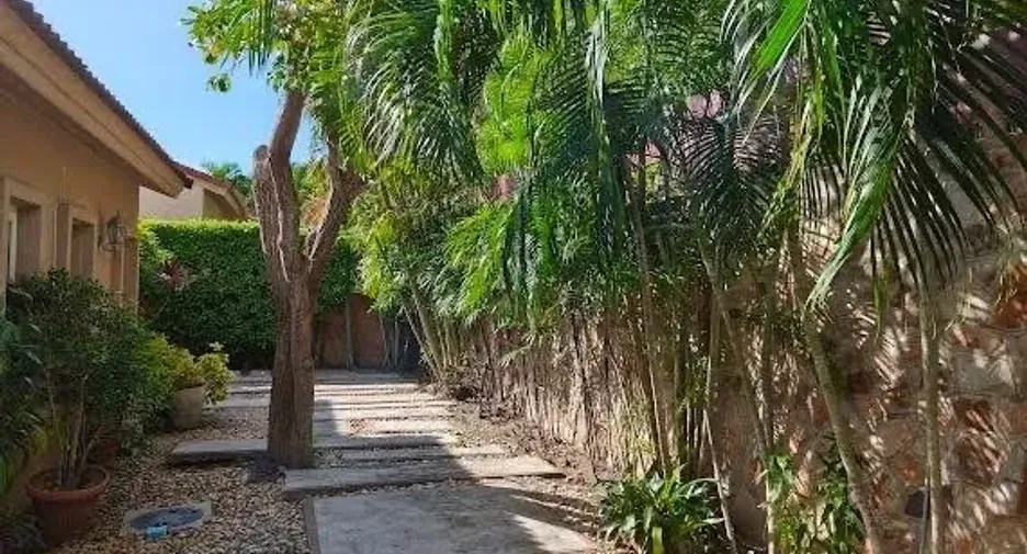 For rent 3 bedrooms house in Bang Lamung, Chonburi
