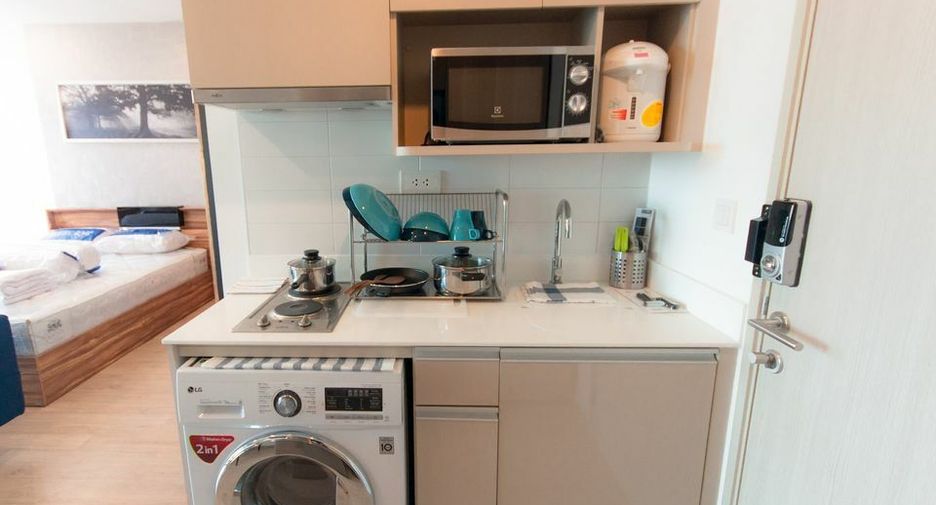 Condo en venta y en alquiler de 1 habitaciones en Bang Rak, Bangkok