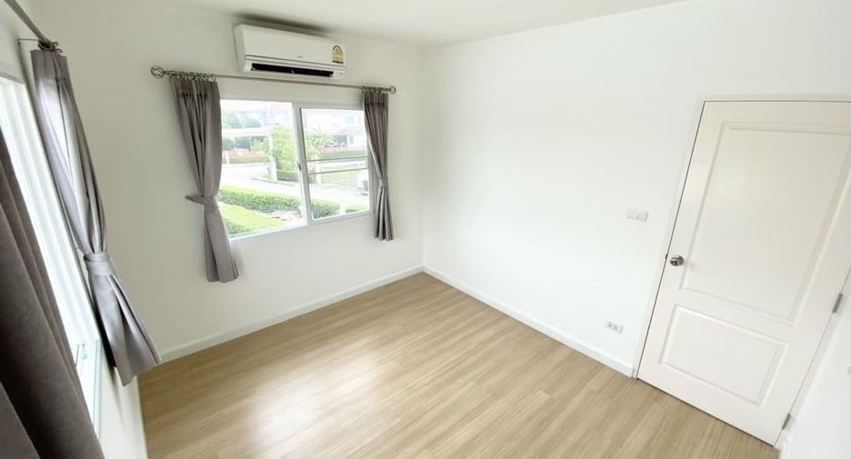 Casa en venta de 3 habitaciones en Bang Khun Thian, Bangkok