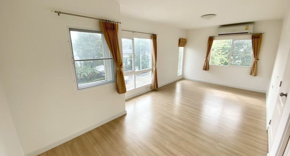 Casa en venta de 3 habitaciones en Bang Khun Thian, Bangkok