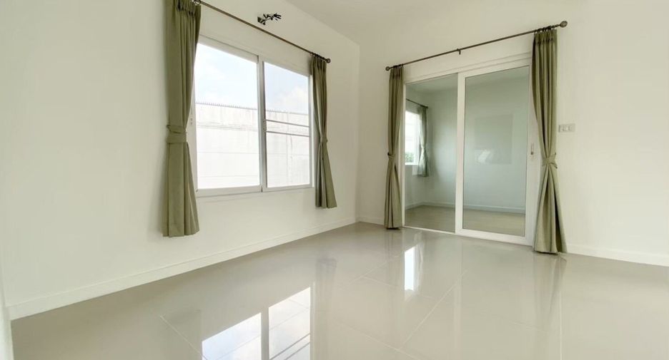 Casa en venta de 3 habitaciones en Bang Khun Thian, Bangkok