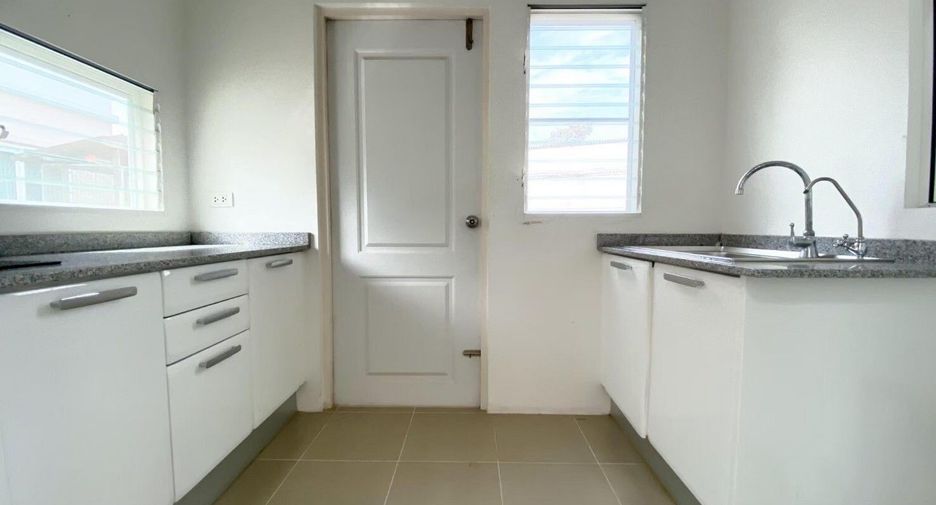 Casa en venta de 3 habitaciones en Bang Khun Thian, Bangkok