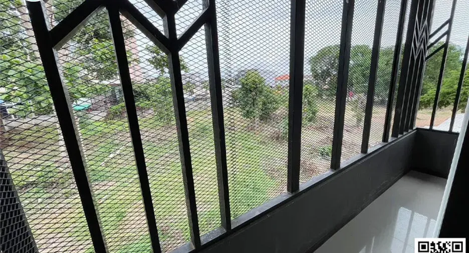 For sale 2 bedrooms townhouse in Mueang Uttaradit, Uttaradit