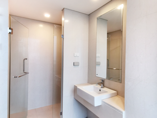 Wohnung zum Kauf mit Studio in Khlong Toei, Bangkok