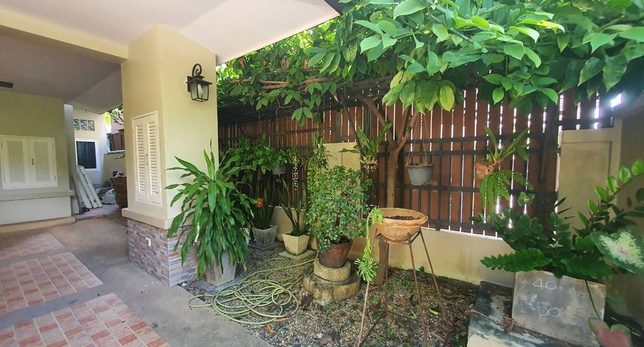 For sale 6 bedrooms house in Mueang Phuket, Phuket