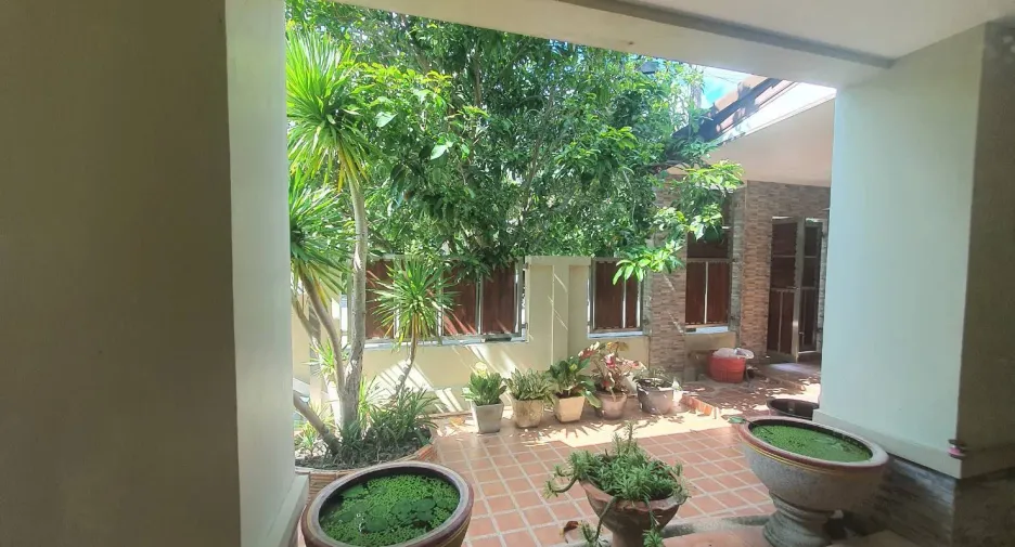For sale 6 bedrooms house in Mueang Phuket, Phuket