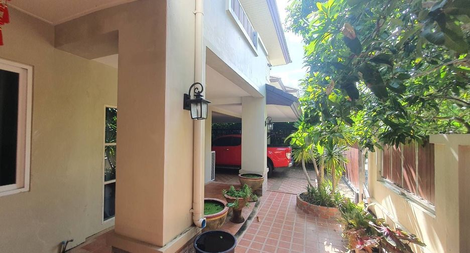 For sale 6 bedrooms house in Mueang Phuket, Phuket