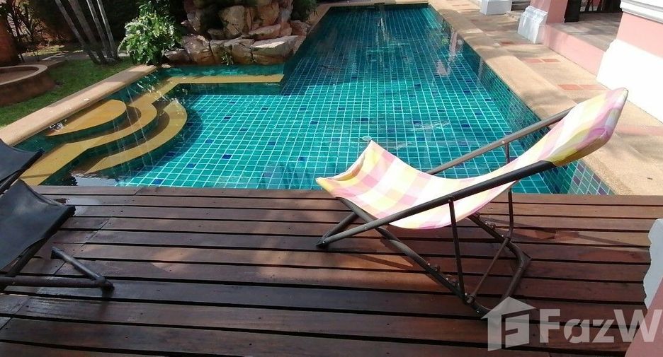 Продажа 10 спальни вилла в Банг Ламунг, Чонбури