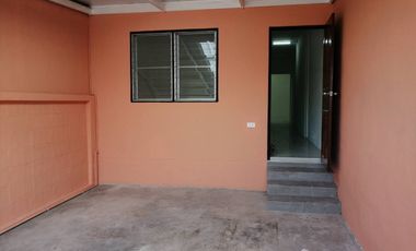 For sale 2 bedrooms townhouse in Khlong Luang, Pathum Thani