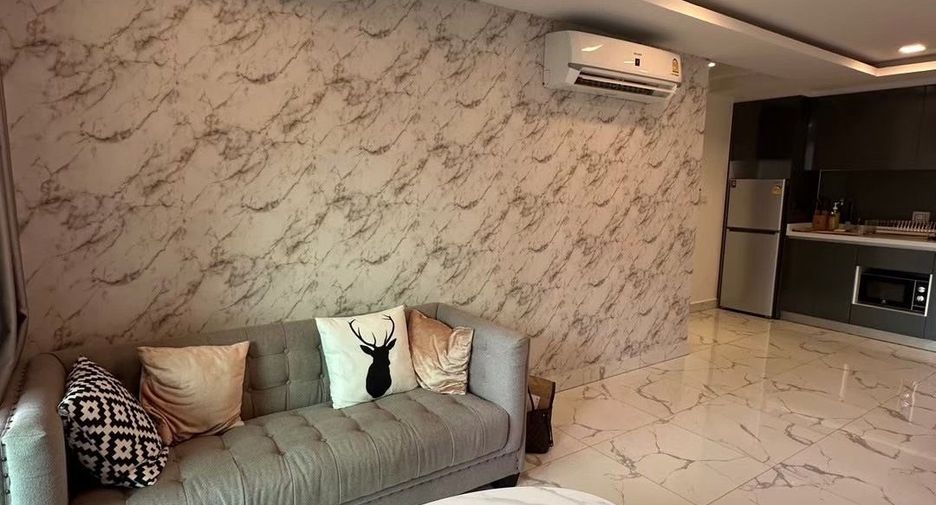 Wohnung zum Kauf mit 2 Zimmer in Bang Lamung, Chonburi
