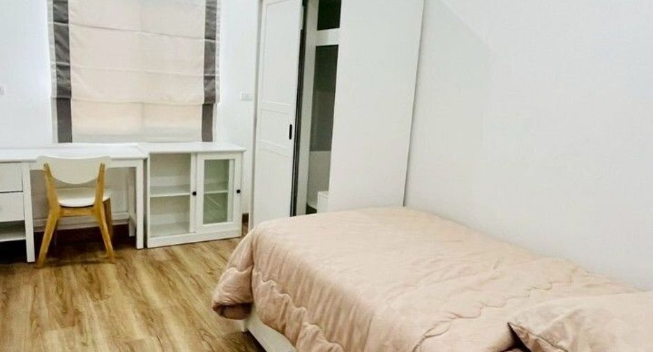 For rent 2 bedrooms townhouse in Mueang Phuket, Phuket