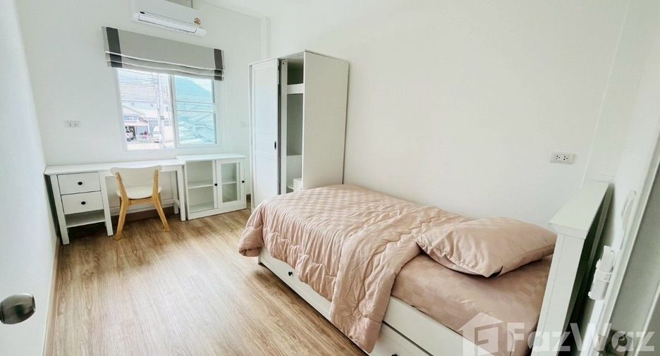 For rent 2 bedrooms townhouse in Mueang Phuket, Phuket