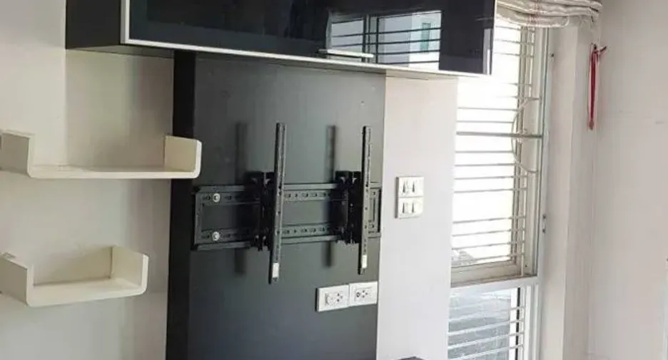 Haus zum Kauf mit 4 Zimmer in Si Racha, Chonburi