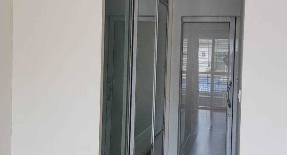 Haus zum Kauf mit 4 Zimmer in Si Racha, Chonburi