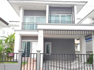 Haus zum Kauf mit 4 Zimmer in Si Racha, Chonburi