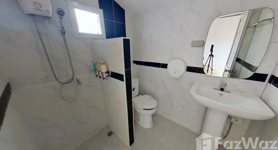 Villa en venta y en alquiler de 7 habitaciones en Bang Lamung, Chonburi