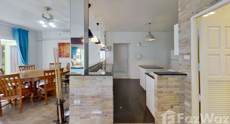 Villa en venta y en alquiler de 7 habitaciones en Bang Lamung, Chonburi