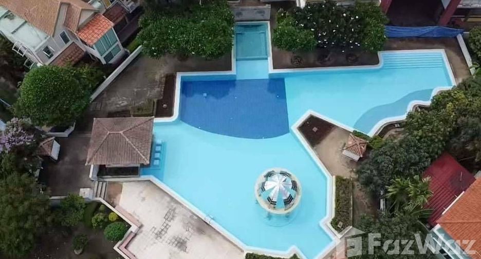 For sale 3 bedrooms townhouse in Sai Mai, Bangkok