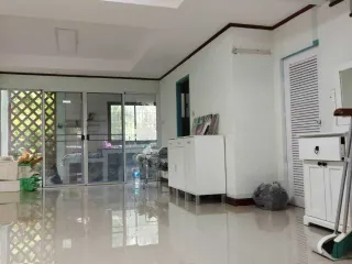 For sale 3 bedrooms townhouse in Sai Mai, Bangkok