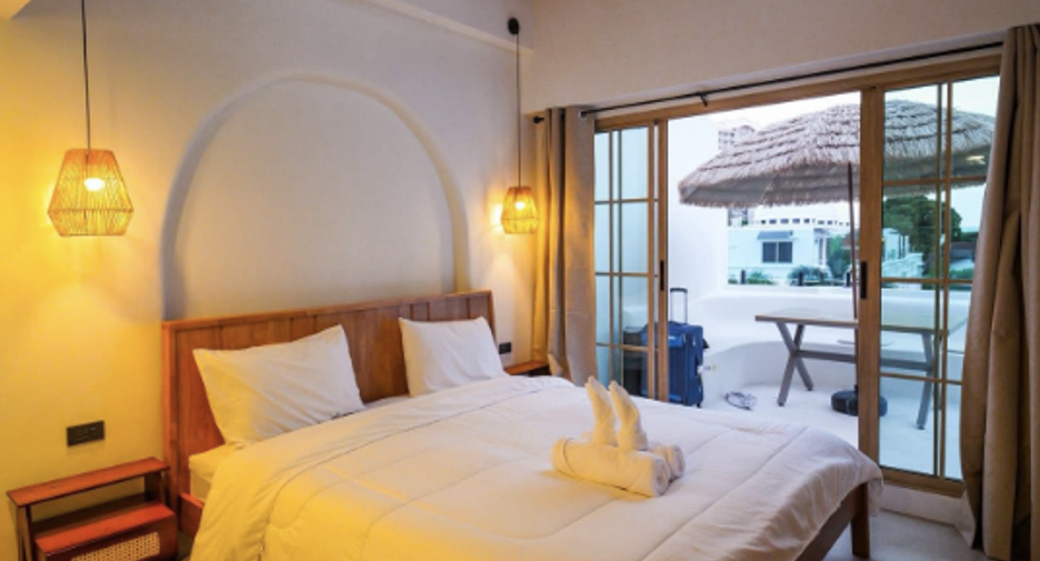 For rent 3 bedrooms townhouse in Bang Lamung, Chonburi