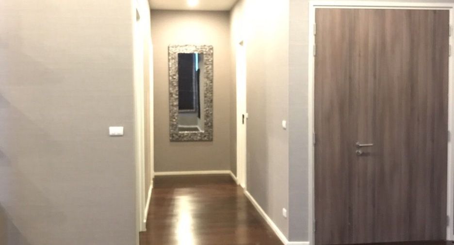 For sale and for rent 2 bedrooms condo in Watthana, Bangkok